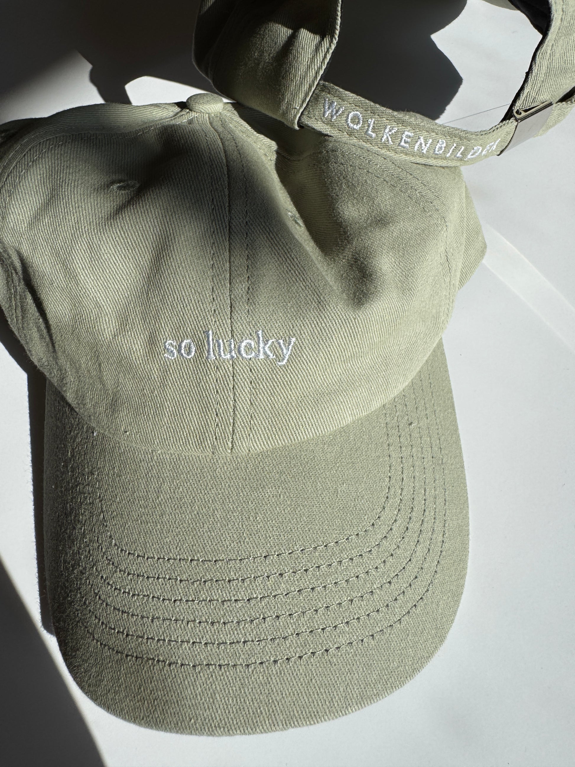 Cap "so lucky" green