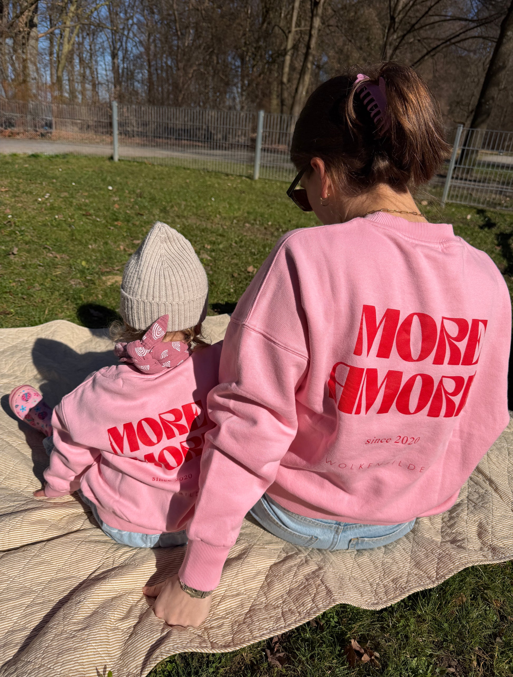 Kids Sweater "More Amore" pink