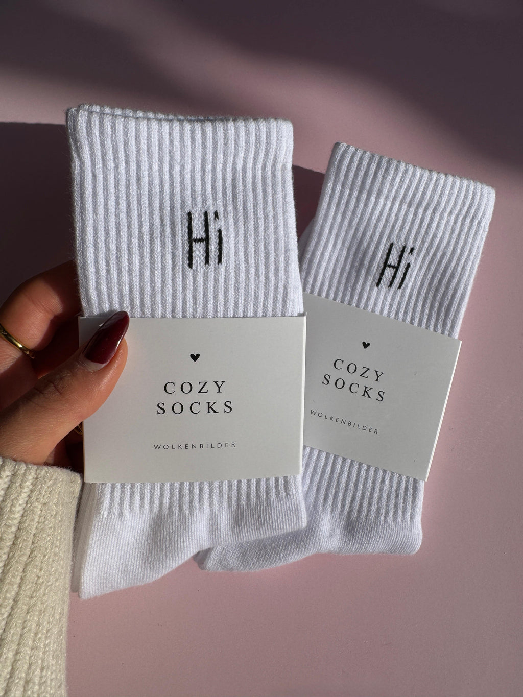 Cozy Socks "Hi"