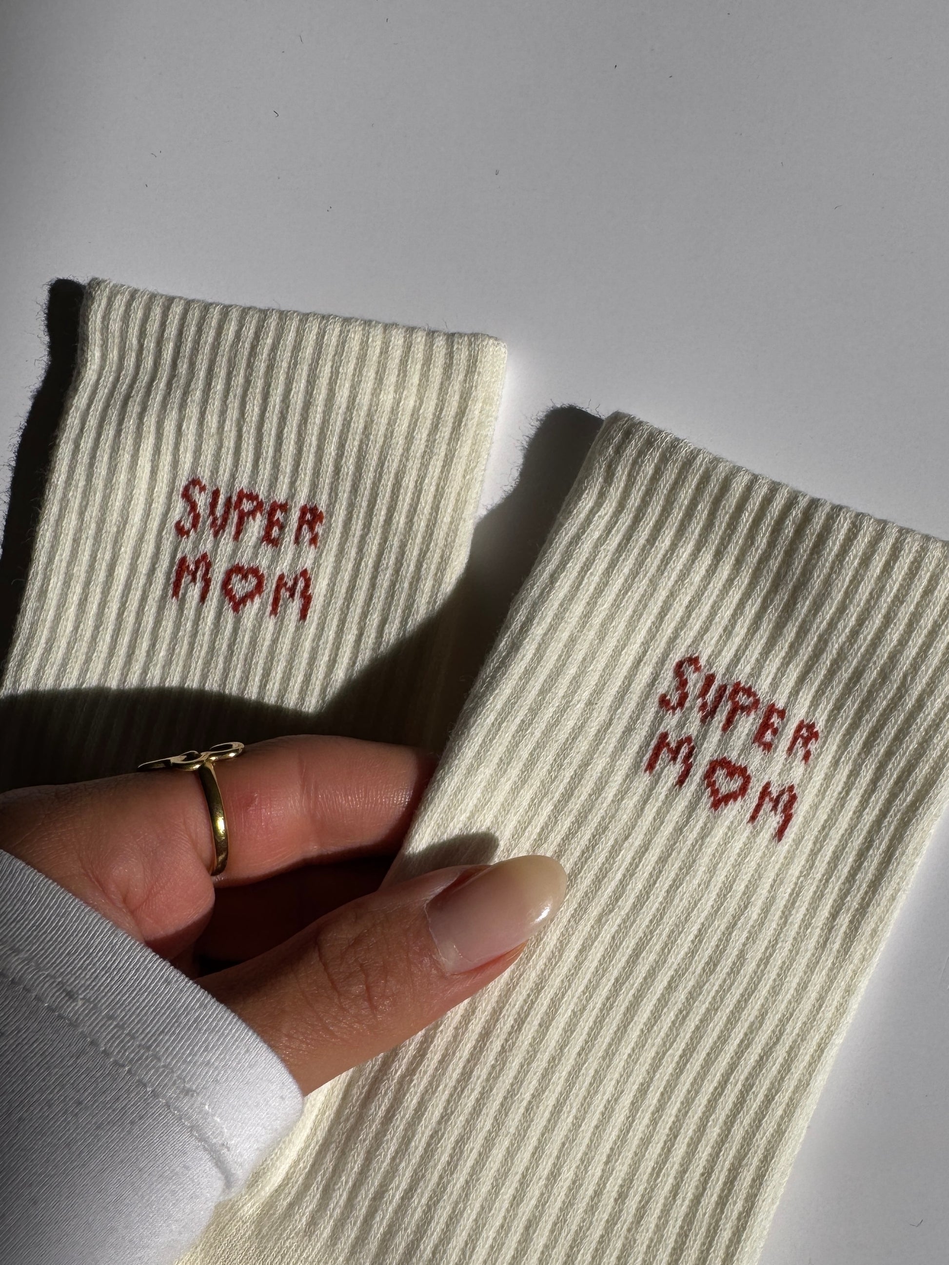 Cozy Socks "Super Mom"