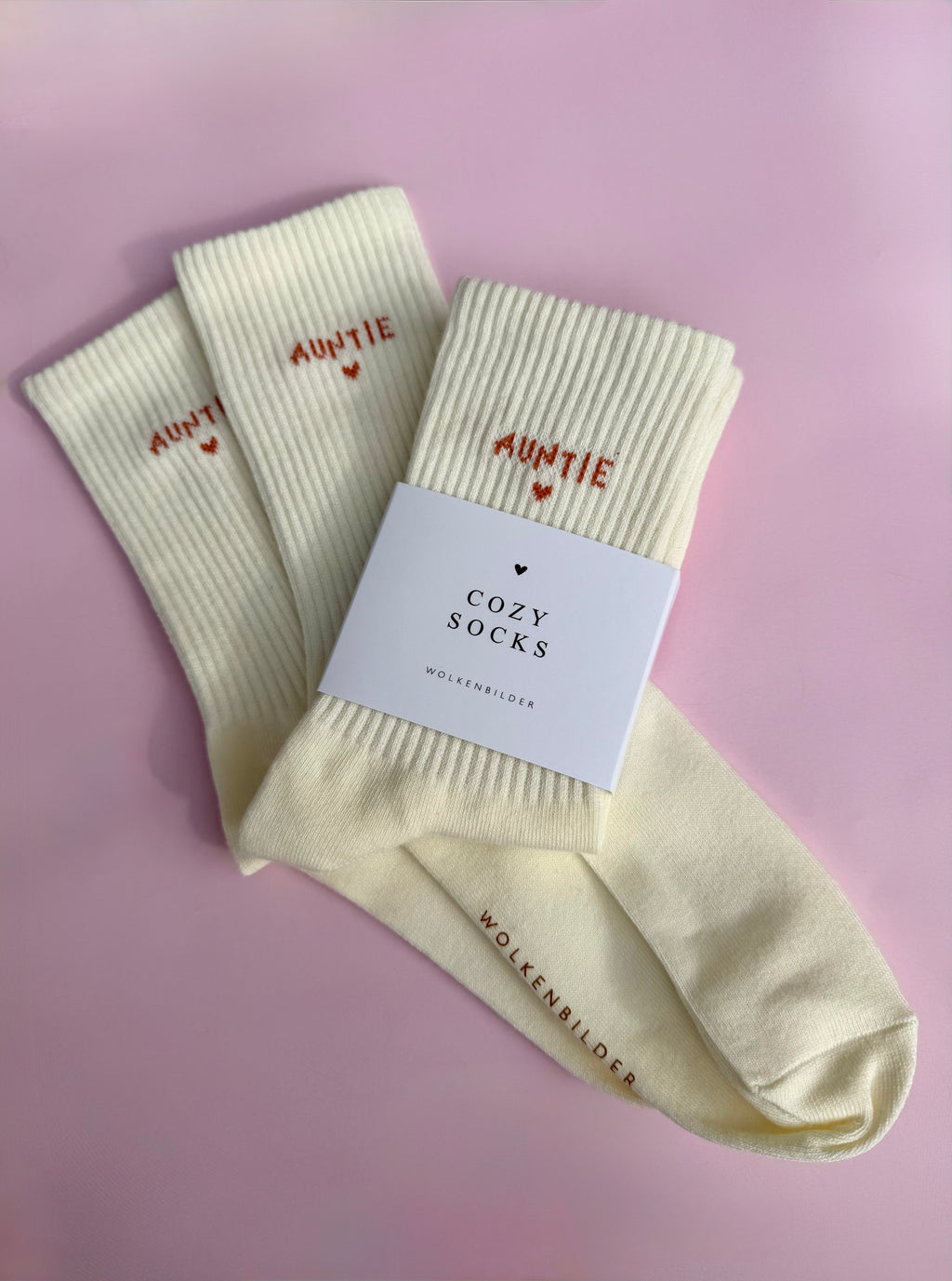 Cozy Socks "AUNTIE"
