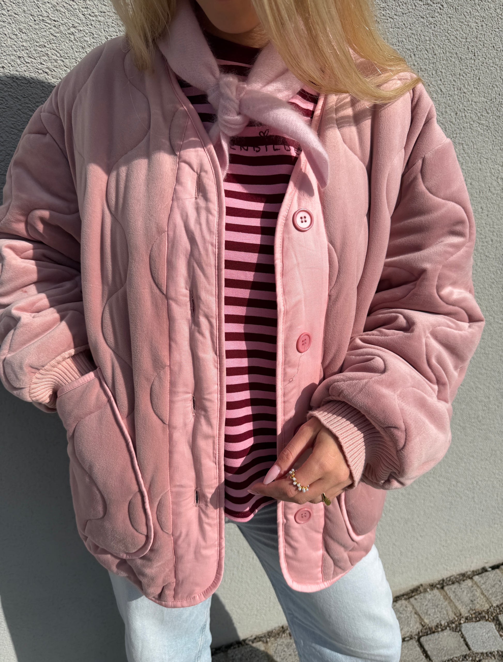 Steppjacke / Bomberjacke in Samtoptik