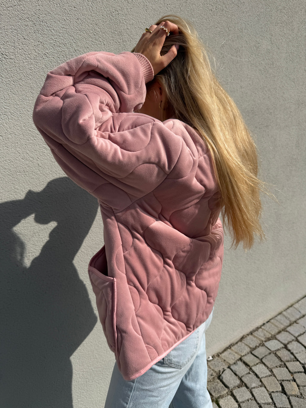 Steppjacke / Bomberjacke in Samtoptik