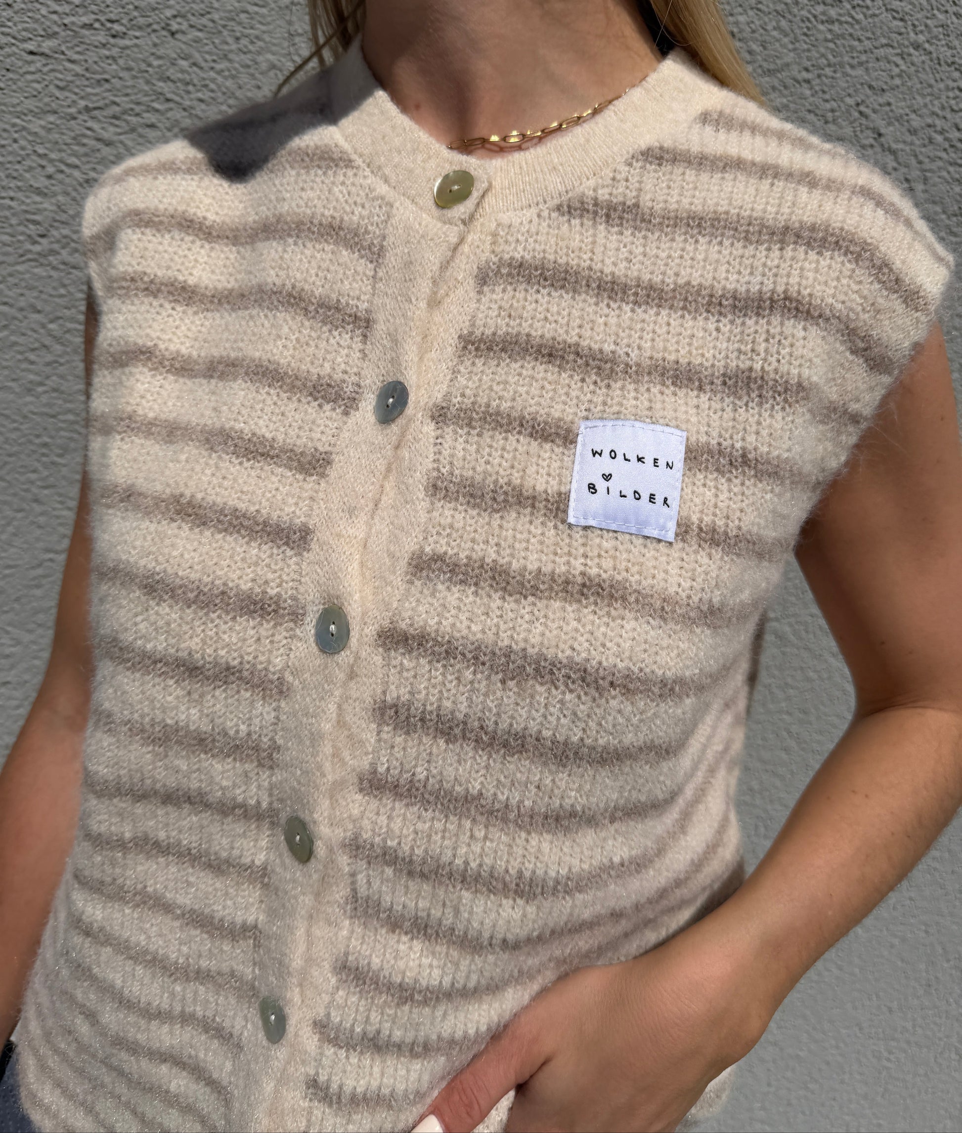 Sommerstrickweste - Creme gestreift
