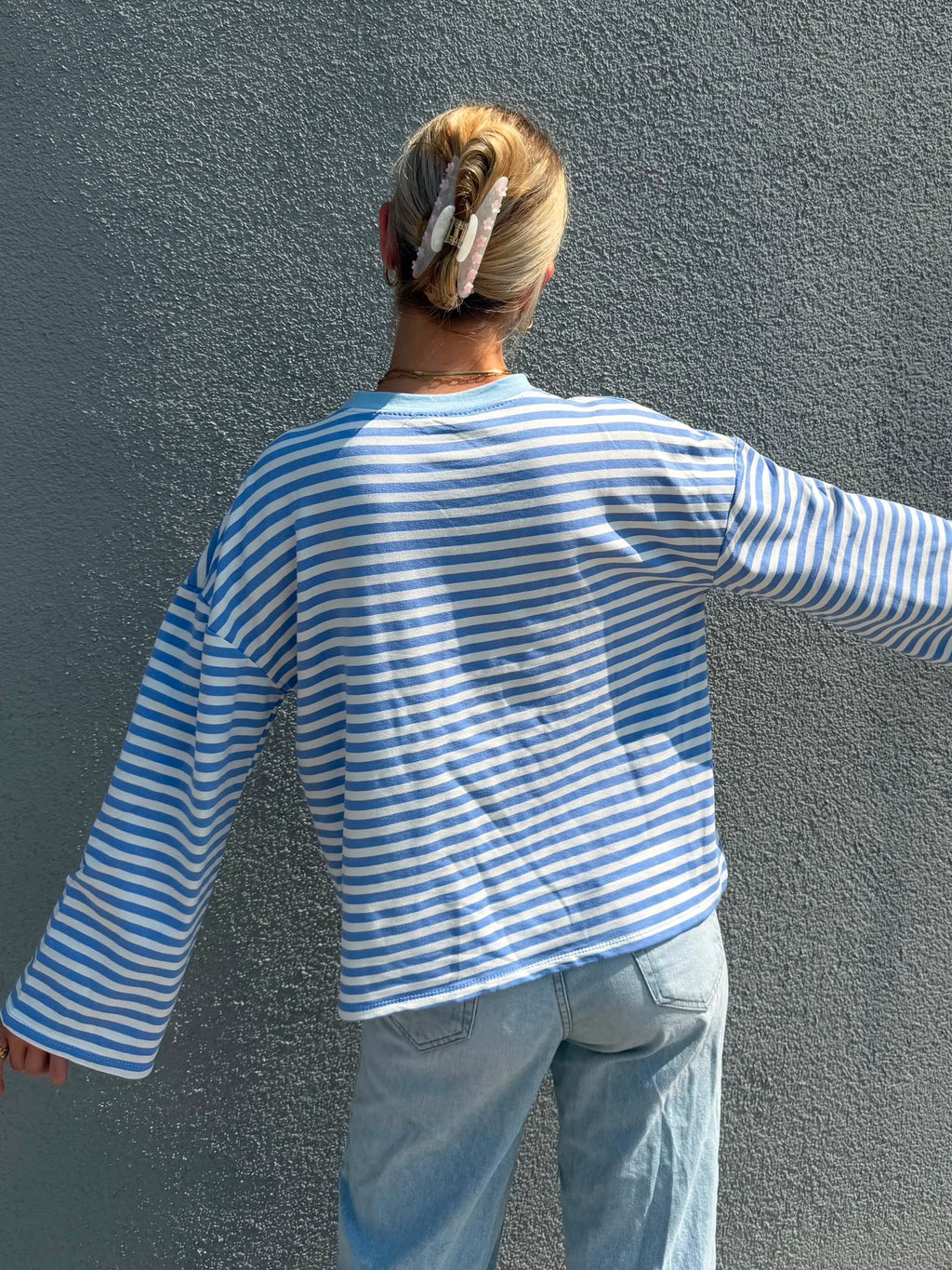 Oversized longsleeve stripes (light blue/white)