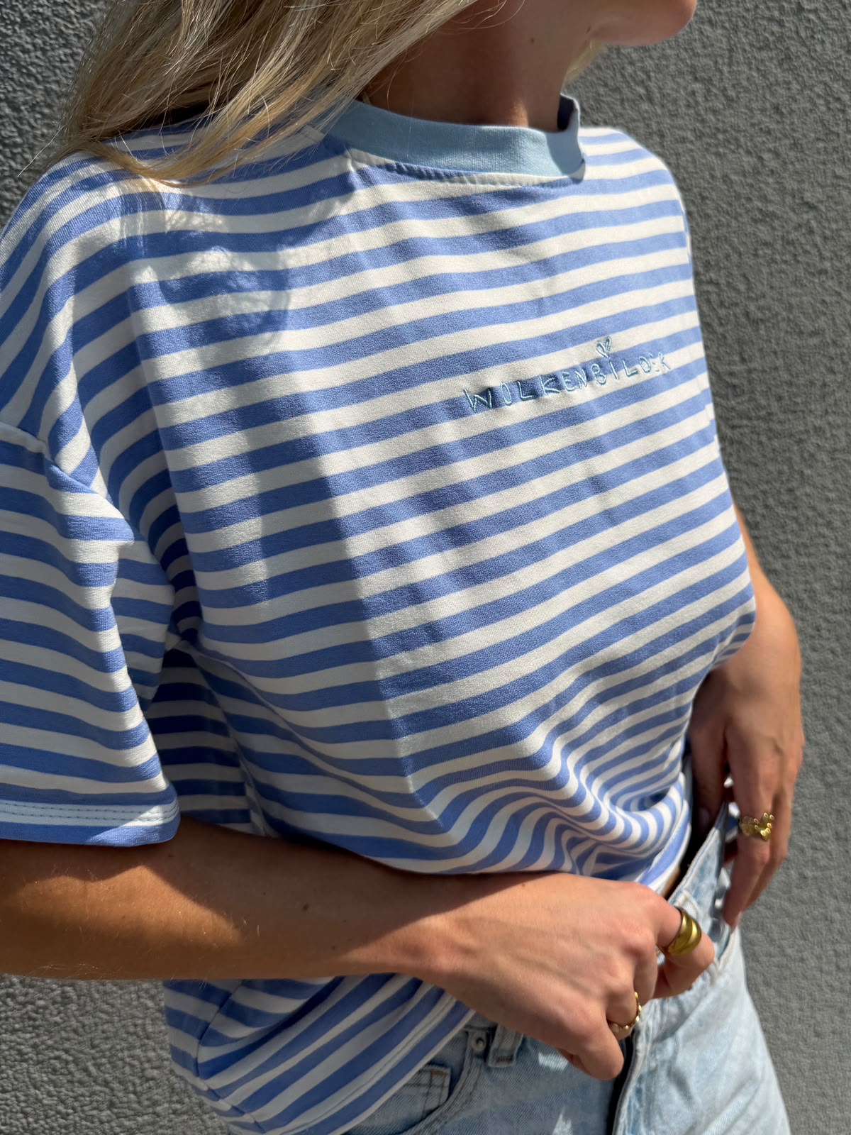 Oversized Shortsleeve stripes (light blue/white)