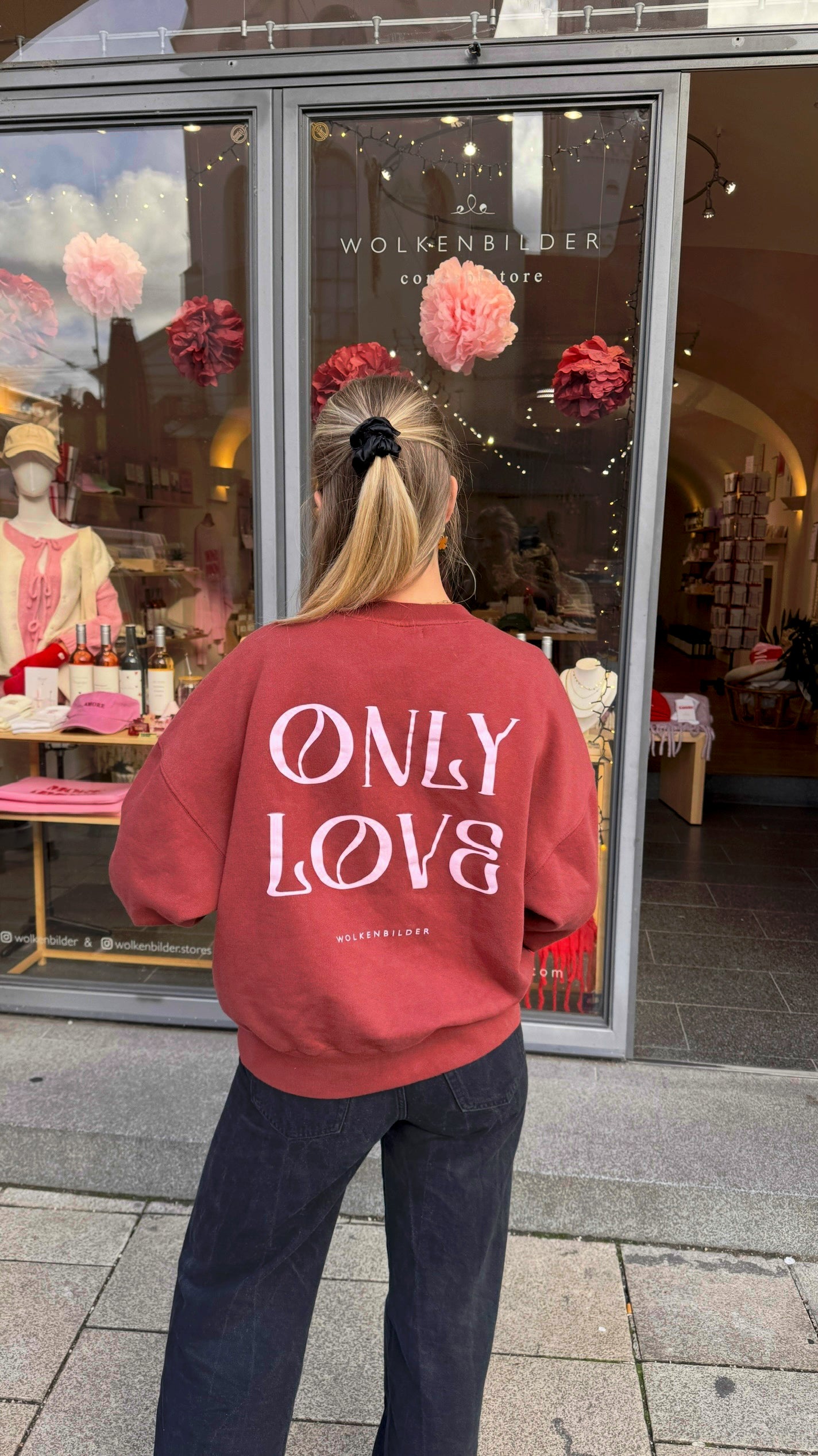 Sweater "ONLY LOVE"