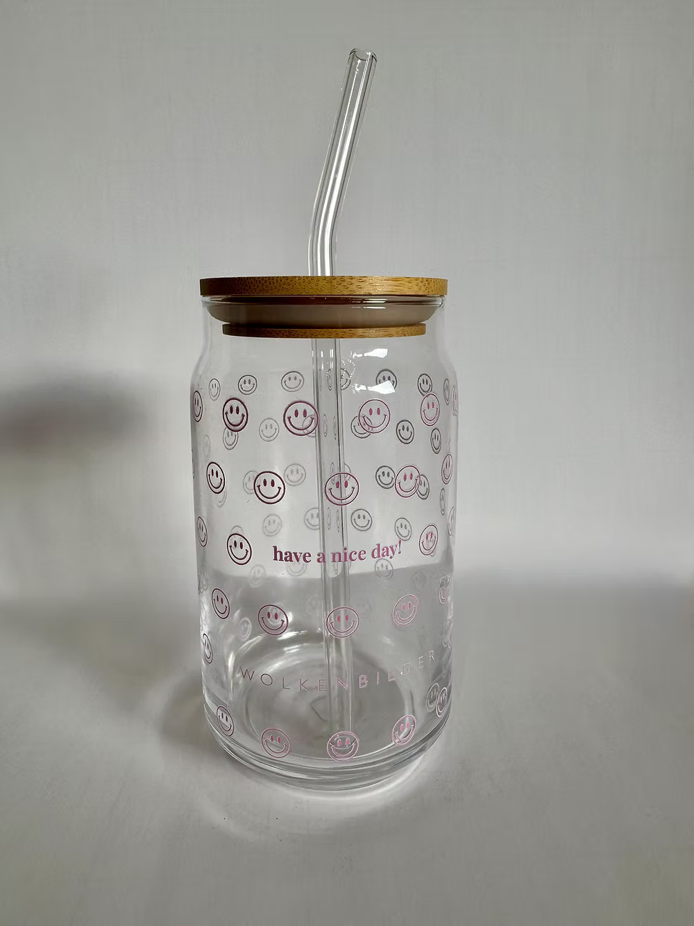 Trinkglas in verschiedenen Designs