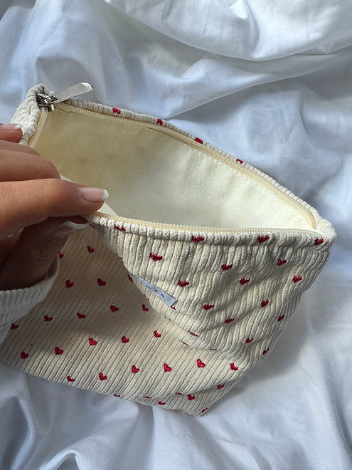 Kosmetiktasche "Hearts"